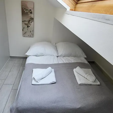 Apartment Netflix Waschtrockner 4 Gaeste Waiblingen Stuttgart Glorystay Kernen
