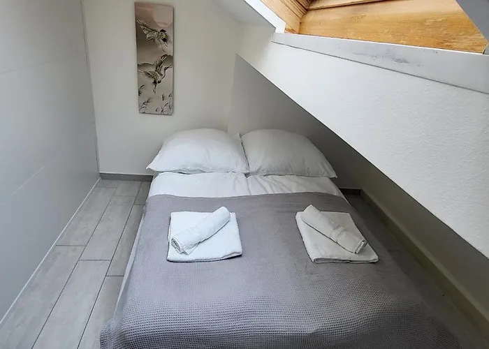 Mhq Stylisches 2 Bei Stuttgart Kernen